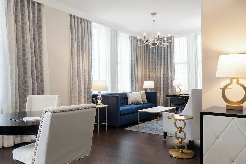 Фото Hotel Saint Louis, Autograph Collection