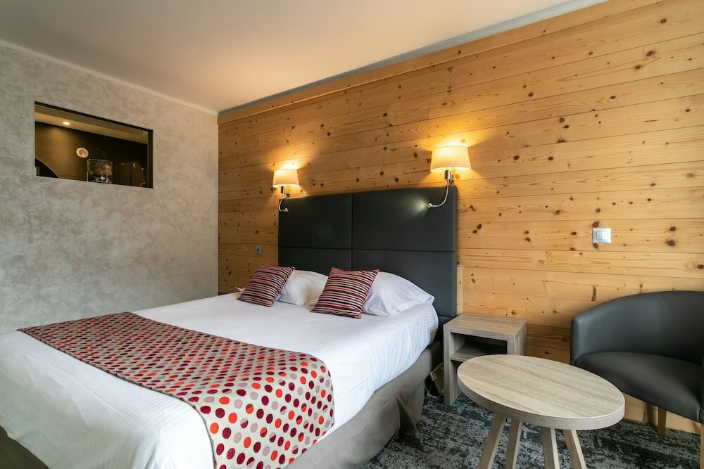 Фото Hôtel Vauban Briançon