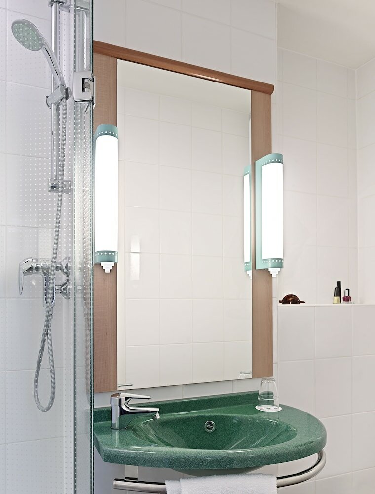 Фото Ibis Augsburg Hauptbahnhof