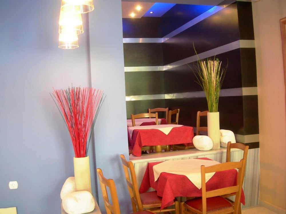 Фото Hotel Segas