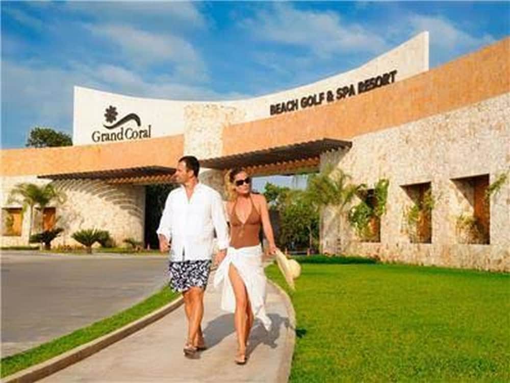 Фото The Royal Haciendas All Inclusive