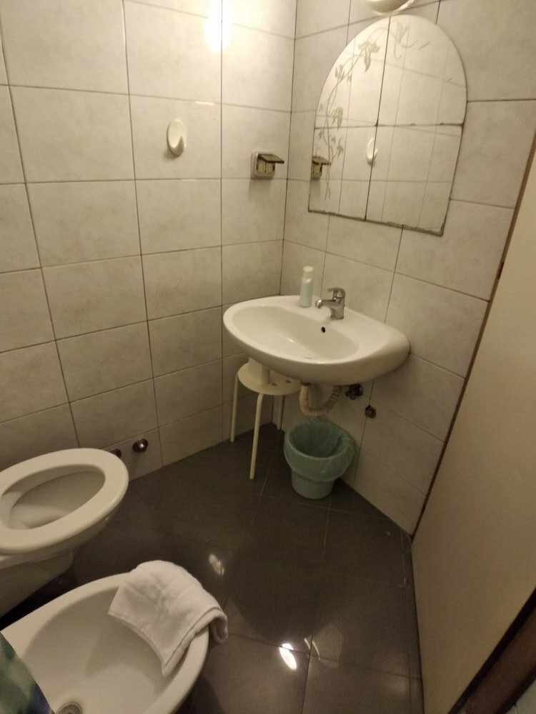 Фото Cressy Hotel
