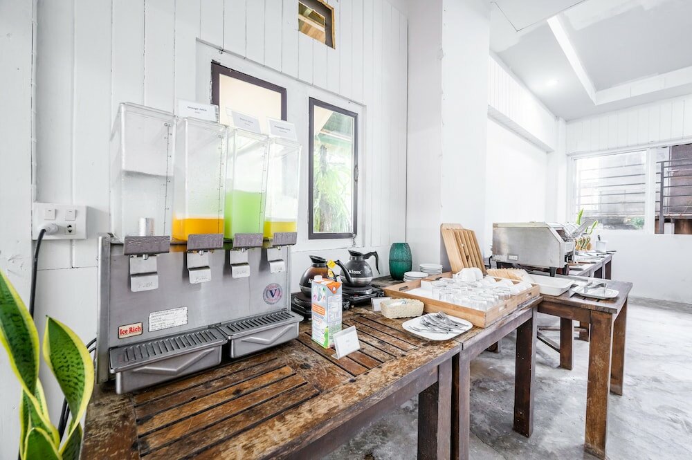 Фото Kokotel Khao Lak Lighthouse