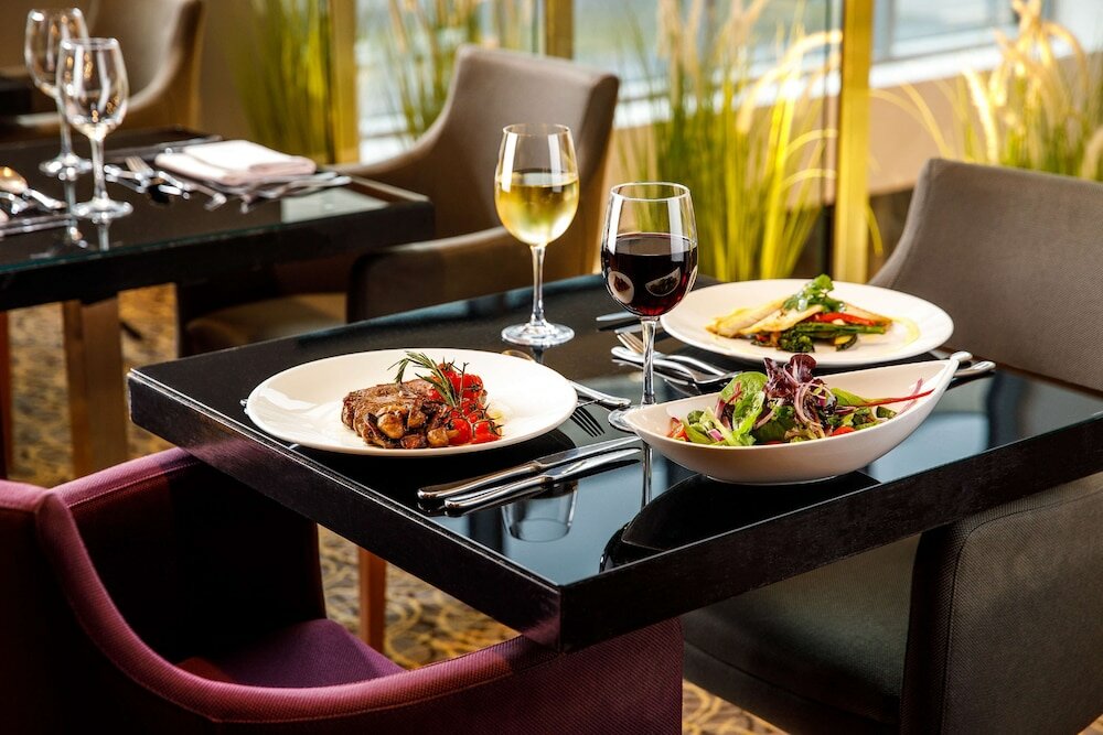 Фото Radisson Blu Hotel Cardiff