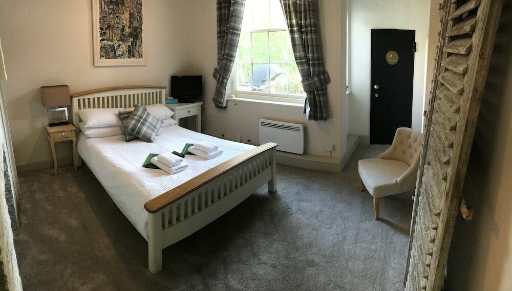 Фото Galtres Lodge Hotel