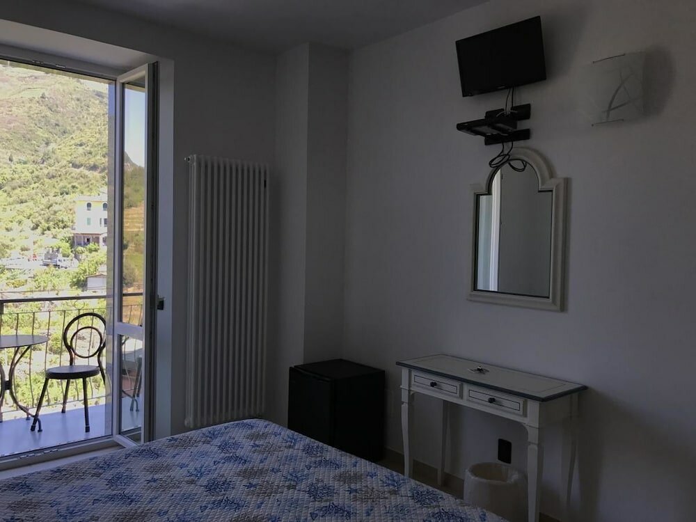 Фото Sandra Villa Rooms