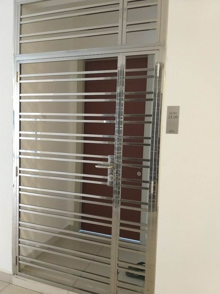 Фото Raffles Suites Homestay