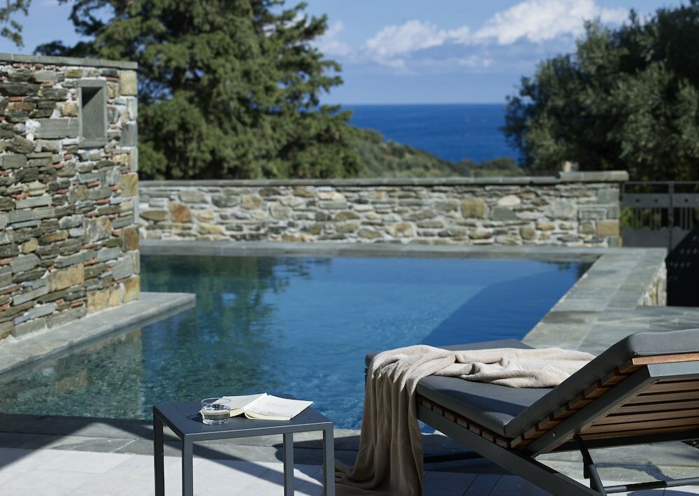 Фото Kinsterna Hotel