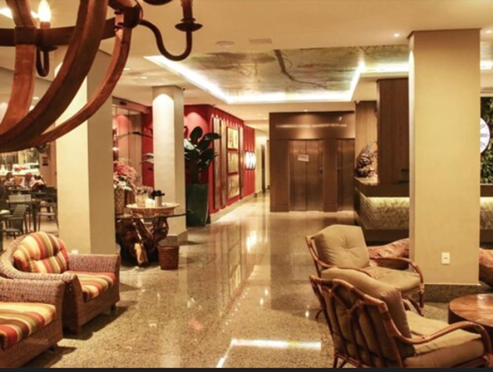 Фото Amazon Plaza Hotel