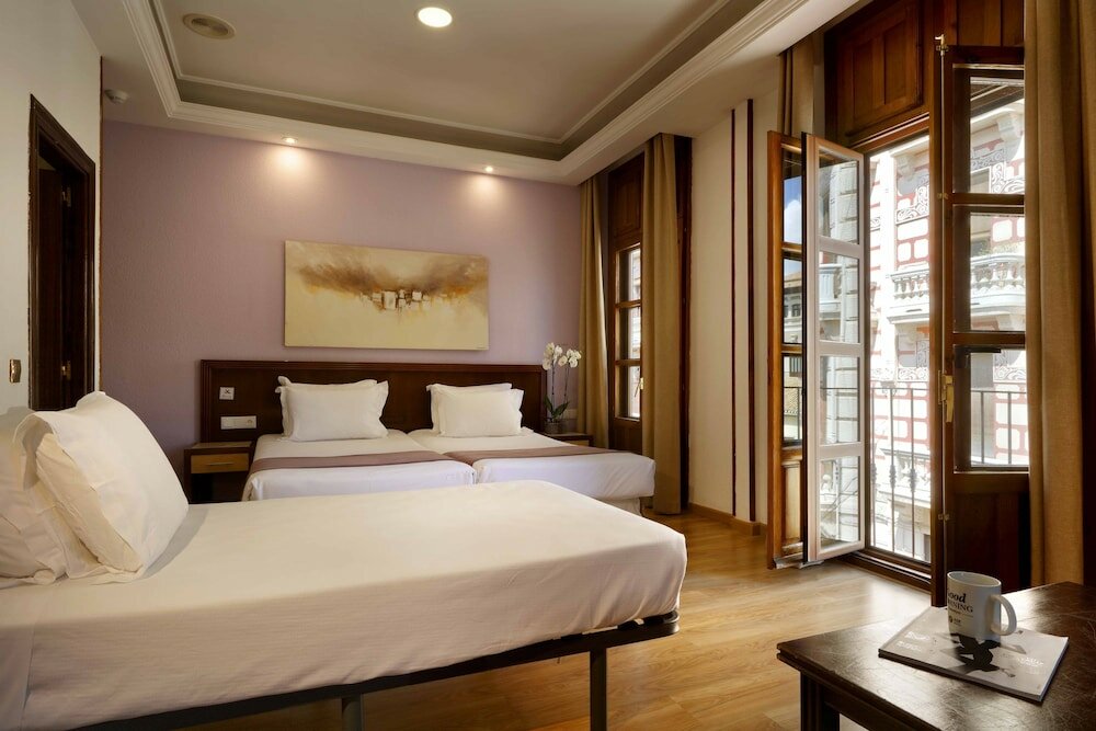 Фото Hotel Exe Triunfo