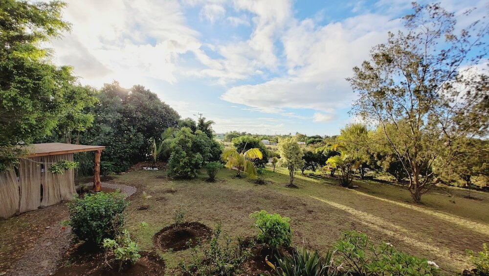 Фото Hotel Uka Mana