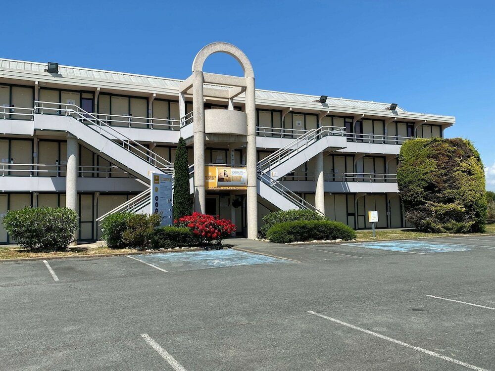 Фото Premiere Classe La Rochelle Sud Angoulins