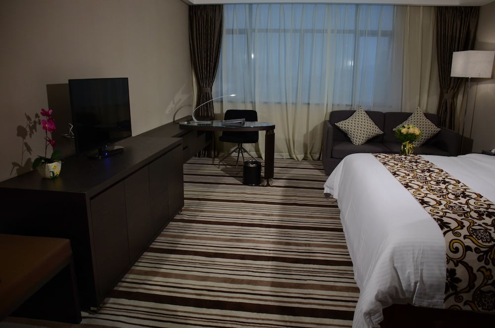 Фото Junyue Internation Hotel