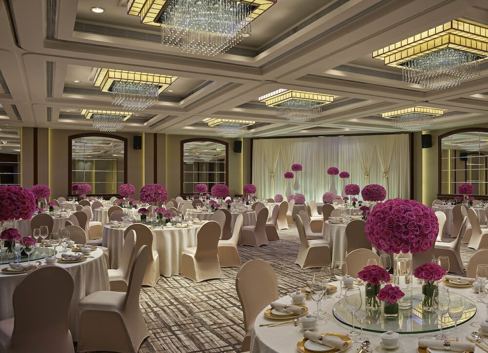 Фото New World Millennium Hong Kong Hotel