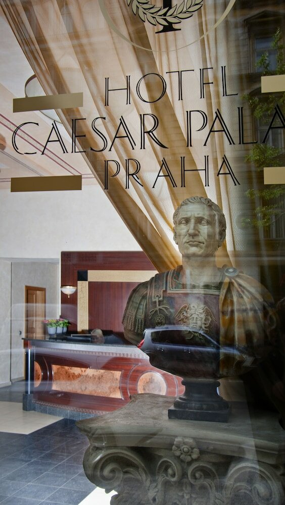 Фото Caesar Prague