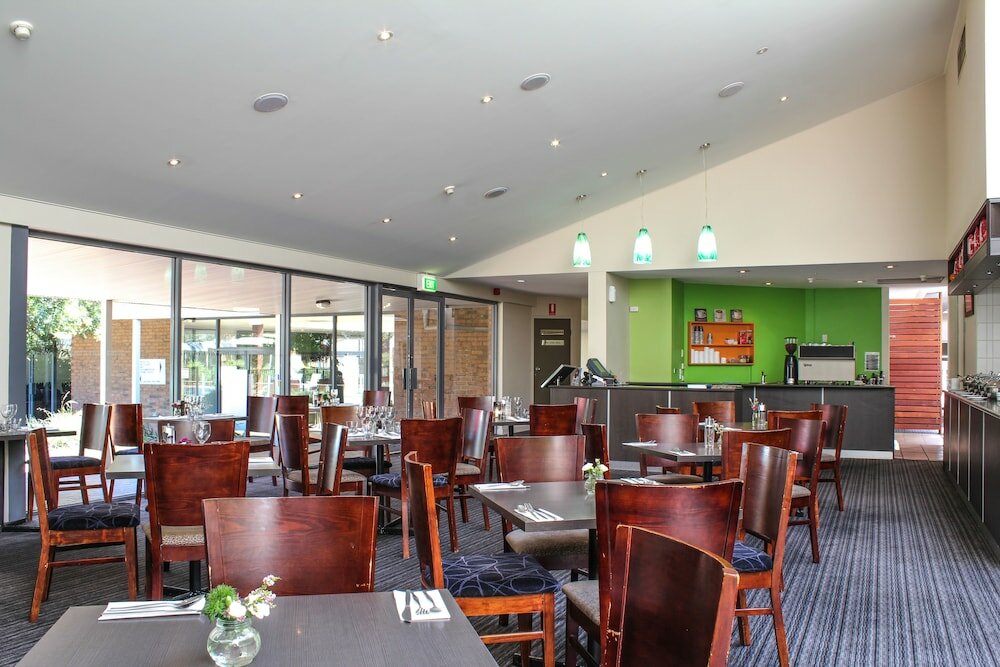 Фото ibis Styles Canberra Eaglehawk