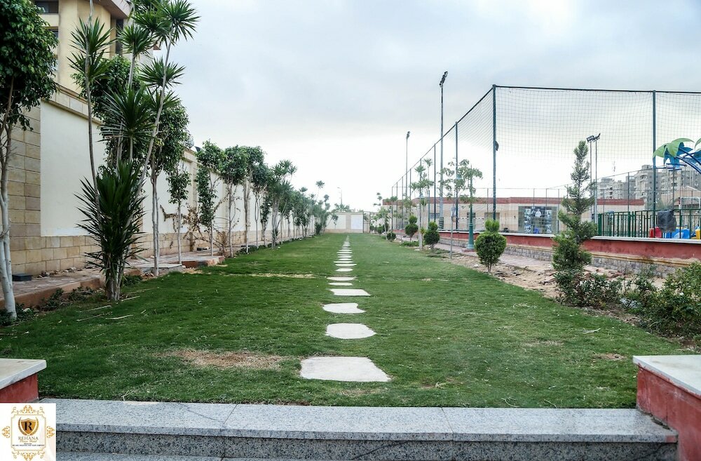 Фото Rehana Plaza Hotel