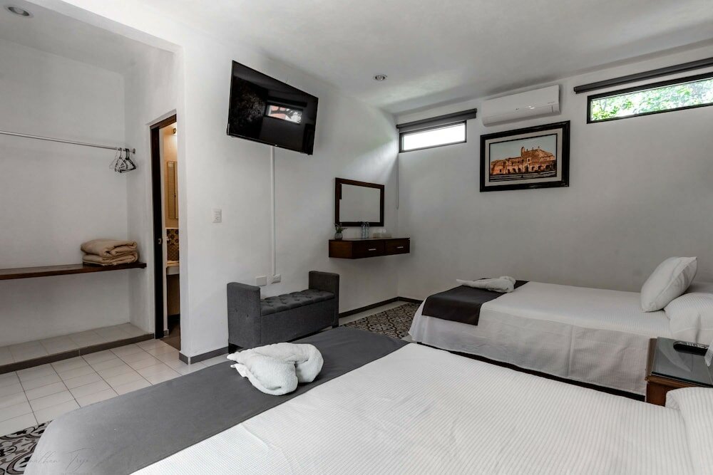 Фото Hotel Colonial Zaci by GuruHotel