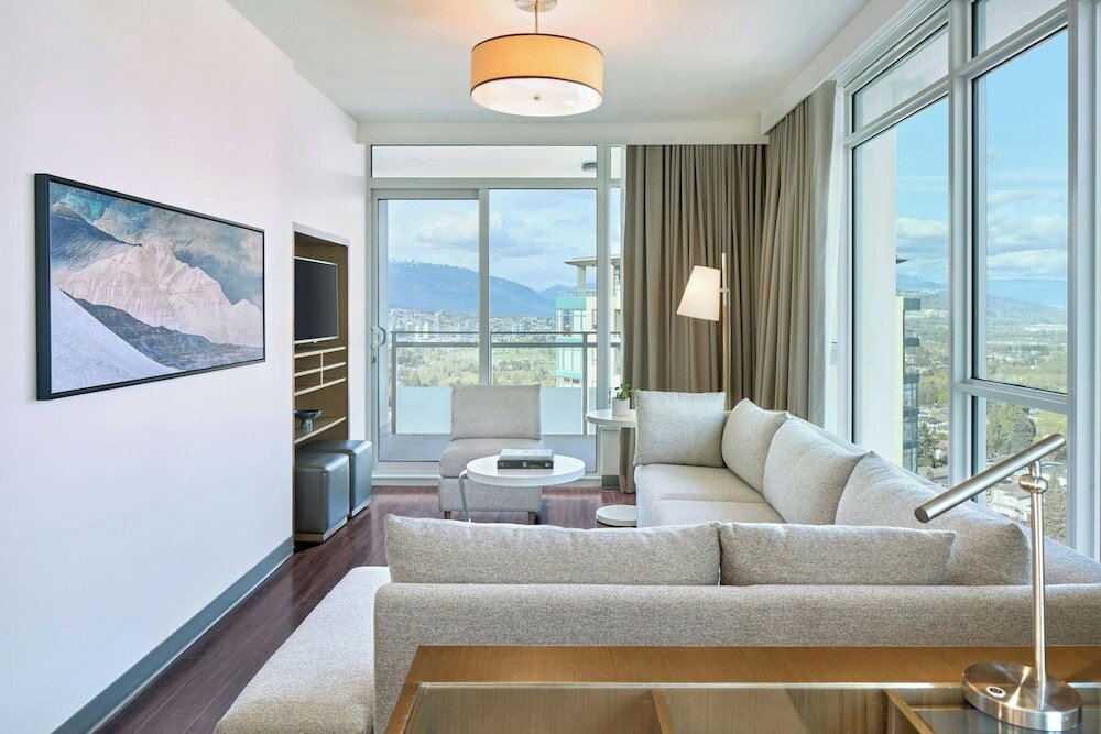 Фото Element Vancouver Metrotown