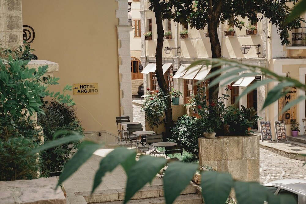 Фото Отель Argjiro