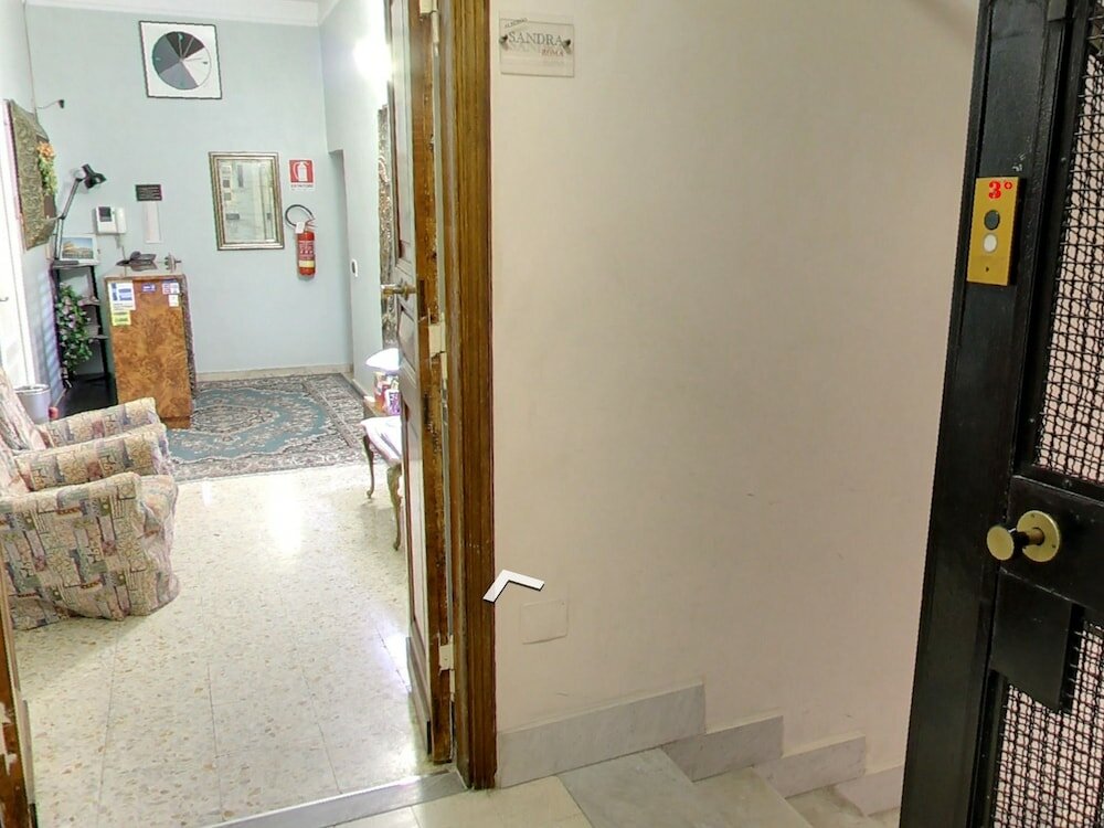 Фото Hotel Sandra