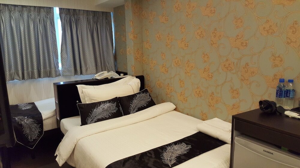 Фото Seasons Hotel - Causeway Bay