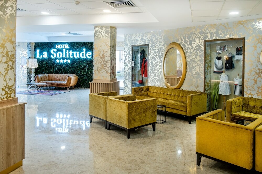 Фото Hotel La Solitude