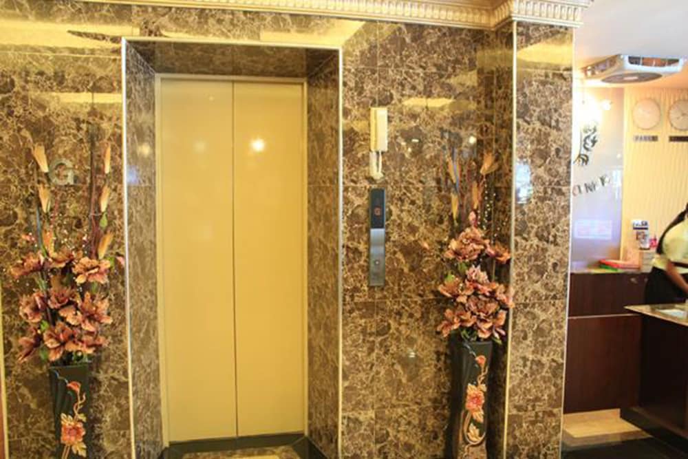 Фото Maleez Lodge Hotel and Restaurant