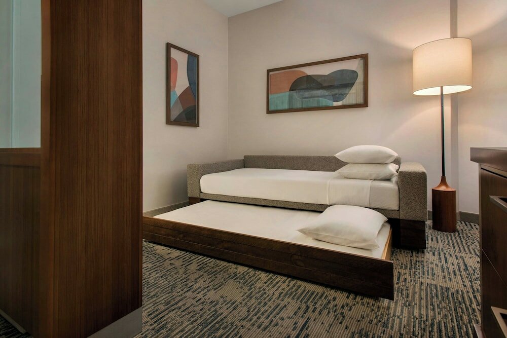 Фото Springhill Suites Mount Laurel