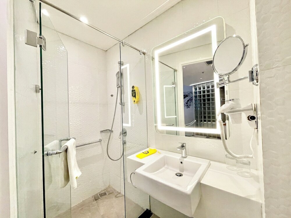 Фото Yello Hotel Harmoni