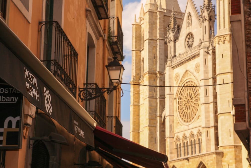 Фото Hostal Albany