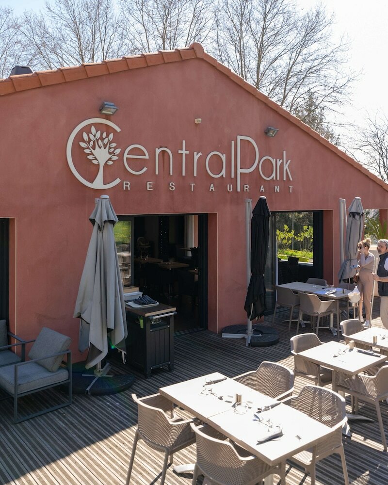 Фото Kyriad Lyon Sud Sainte Foy