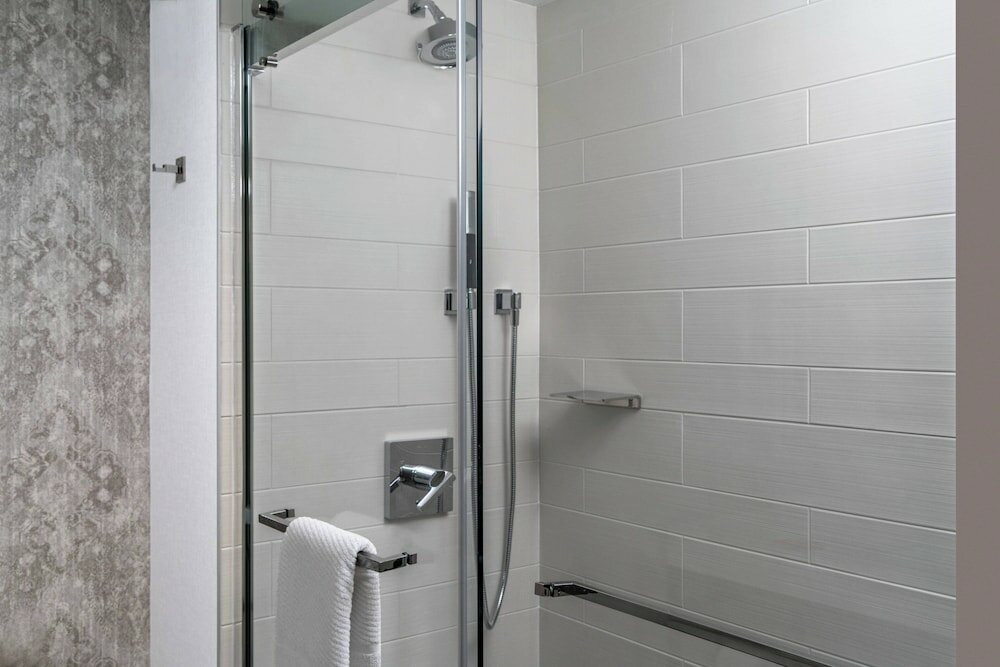 Фото New Orleans Marriott Warehouse Arts District