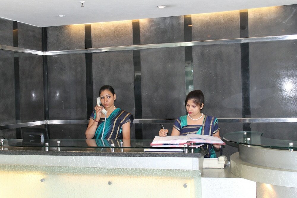 Фото Hotel Shanti Palace