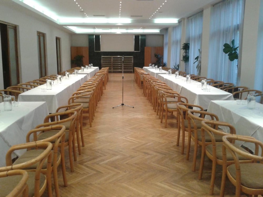 Фото Hotel Legie