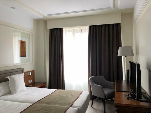 Внешний вид отеля Hotel Olid в Вальядолиде, фото 4