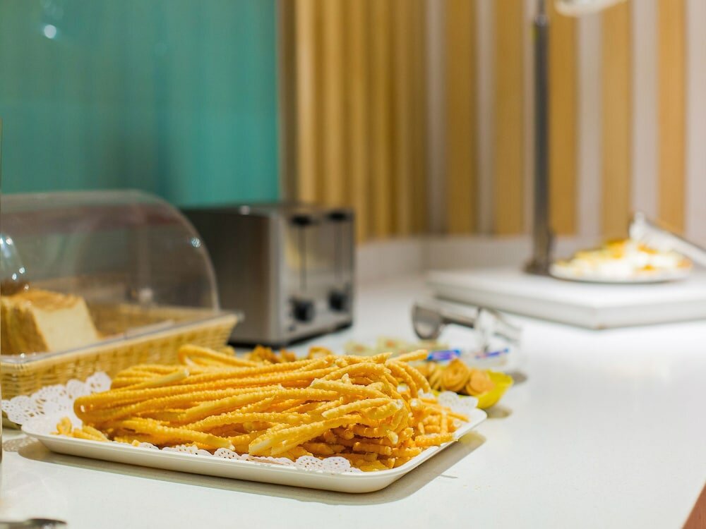 Фото Ibis Lanzhou Train Station