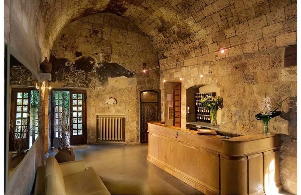 Фото Hotel La Badia di Orvieto