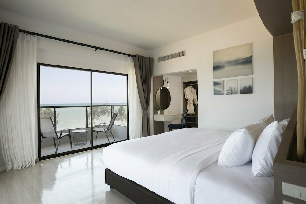 Hotel Centara Life Cha-Am Beach Resort Hua Hin, Earth, photo