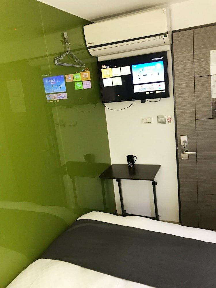 Фото To Hotel Chengde