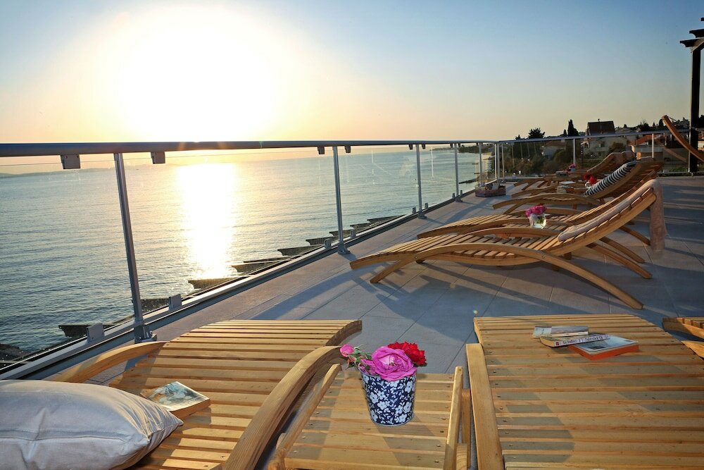 Фото Hotel Delfin