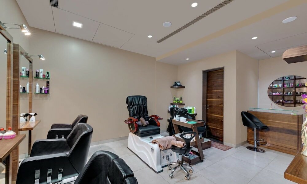 Фото Iscon The Fern Resort & SPA, Bhavnagar