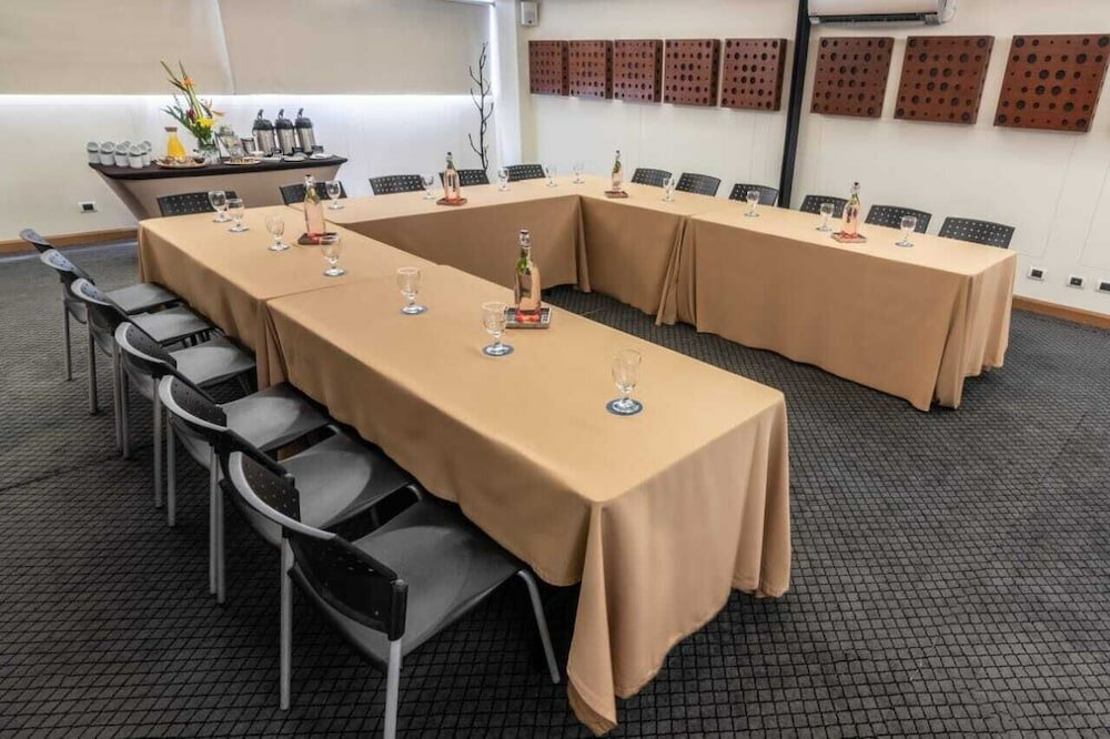 Фото Ghl Hotel Abadia Plaza