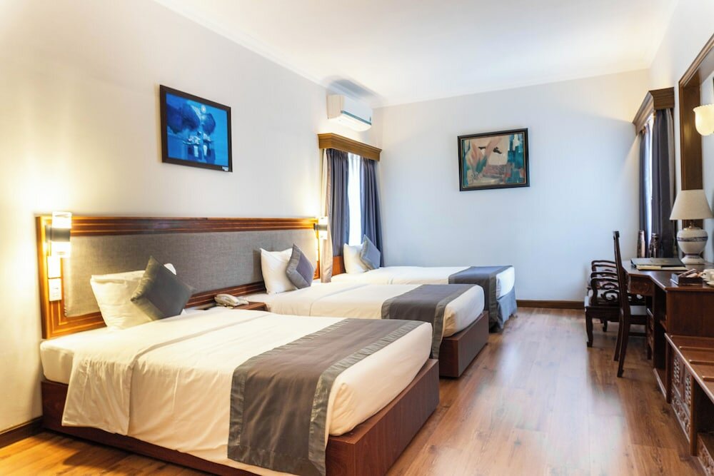 Фото Royal Hotel Saigon