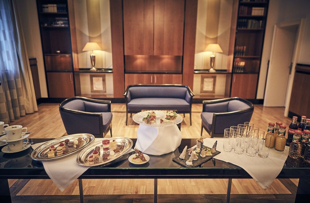 Фото Nassauer Hof