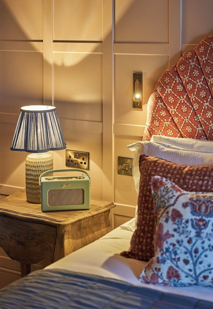 Фото The White Hart Hotel