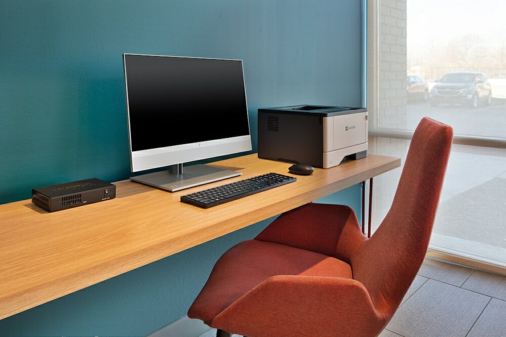 Фото Avid Hotel Detroit Warren, an Ihg Hotel