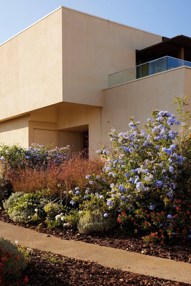 Фото White Shell Beach Villas