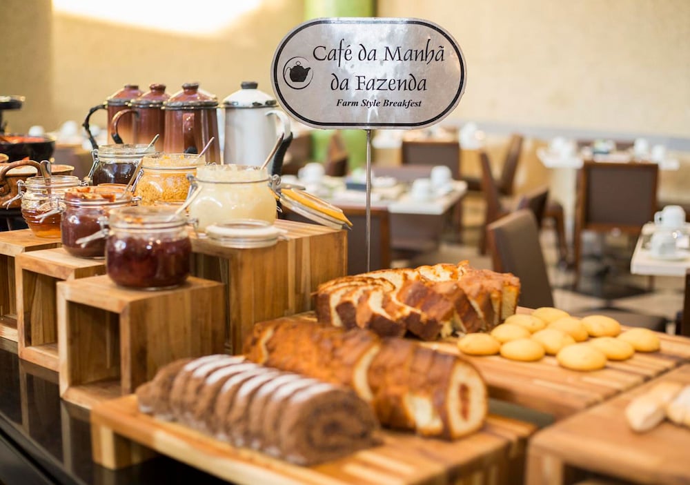 Фото Estanplaza International