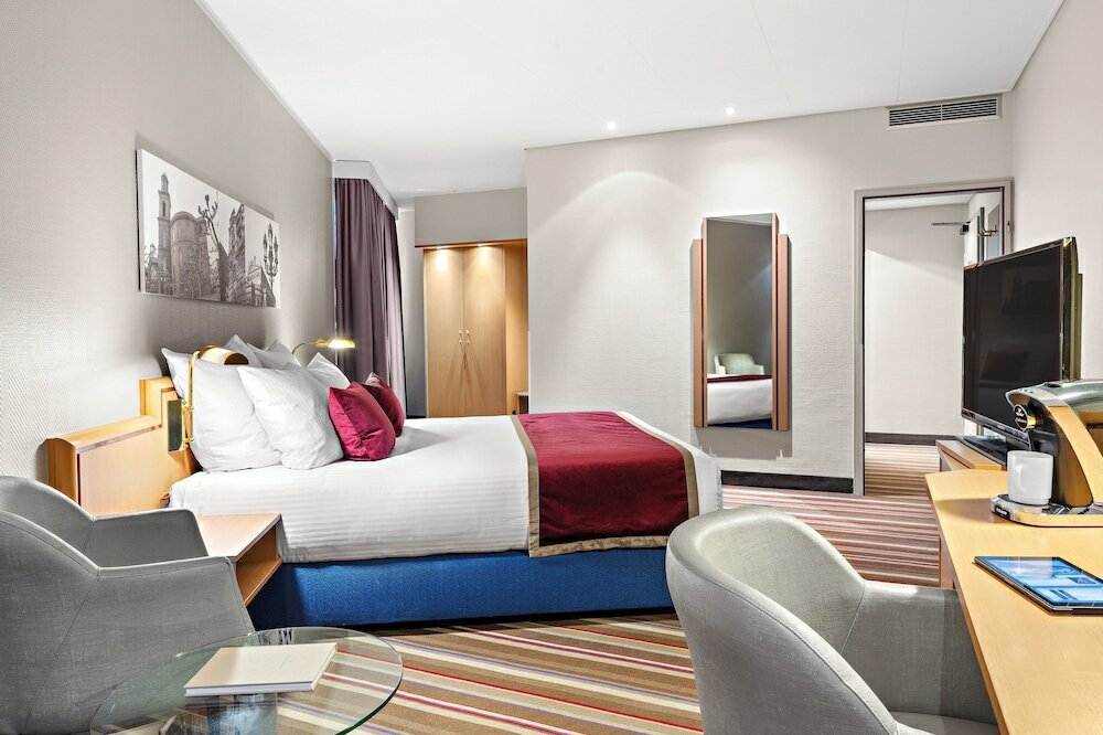 Фото Leonardo Royal Hotel Frankfurt